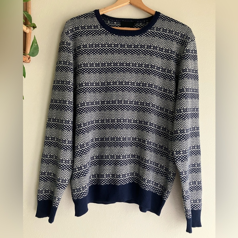 Asos Men’s Sweater Navy Blue Cream Knit Long Sleeve Size Large Cozy Fall Winter